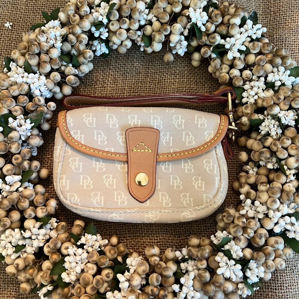 Dooney & Bourke signature flap wristlet